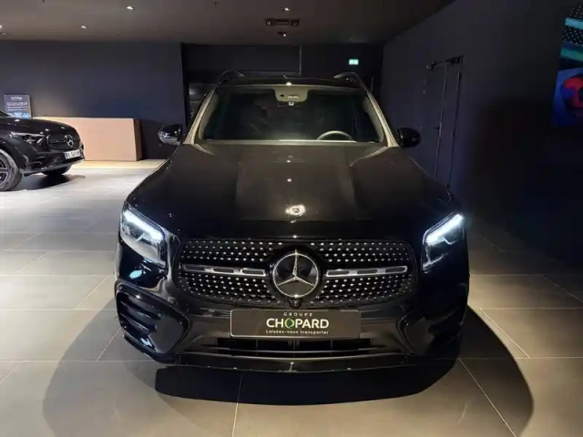 Mercedes Glb 200 d 8g-dct — photo 23