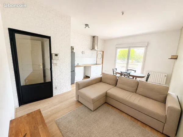 À LOUER - APPARTEMENT MEUBLÉ 37 m² - ARRAS CENTRE - RÉSIDENCE LES ARRAZI