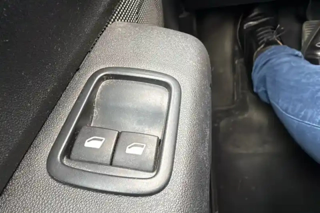 Citroën C3 puretech 83 s&amp;s bvm5 — photo 41