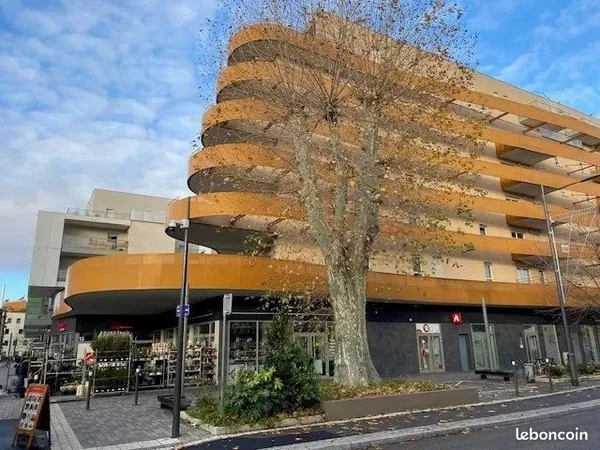 Local commercial 77 m² Schiltigheim