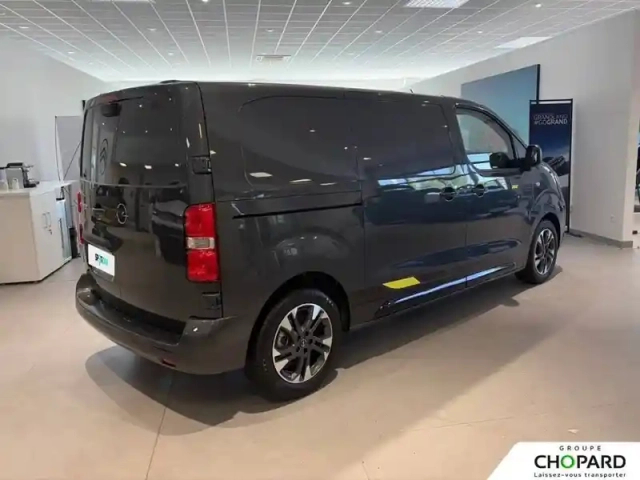 Opel Vivaro fgn sportive diesel 180 ch m automatique — photo 26