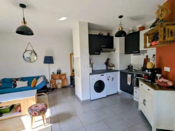 ? T2 MEUBLÉ DE 32 M² ? CRÉTEIL (94000)