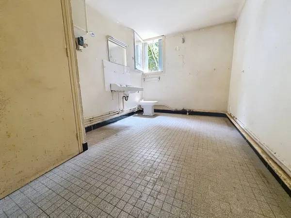 Parking/Garage/Box 9 m²