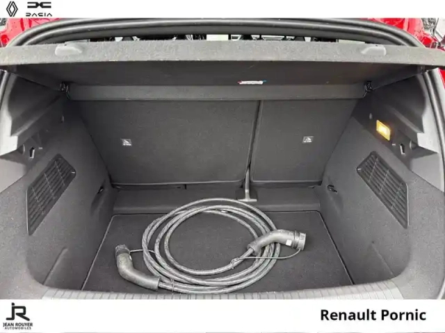 Renault Megane e-tech electric ev60 220ch techno optimum charge — photo 7