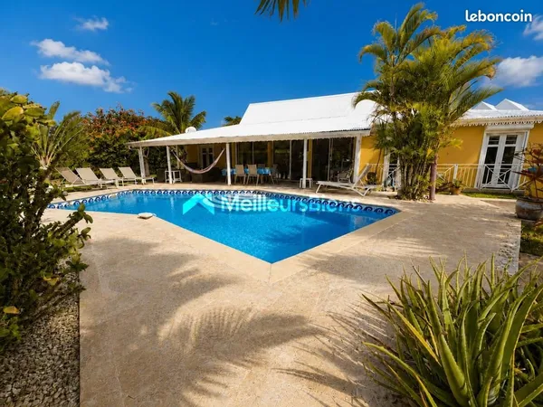 Villa 5 pièces 140 m²