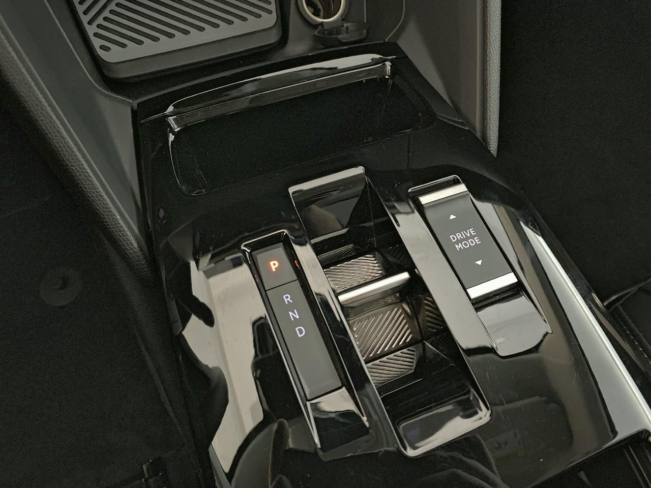 Citroën C4 hybride 145 ch e-dcs6 max — photo 15