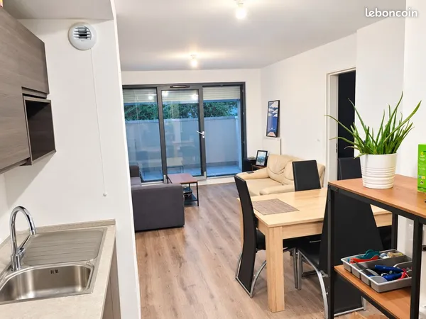 T3 de 2018 avec deux terrasses et parking