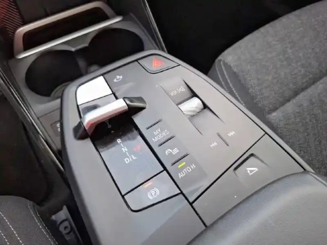 Bmw X1 sdrive 18i 136ch dkg7 — photo 24