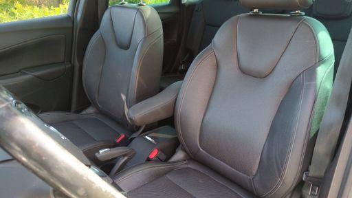 Opel Crossland X 1.2 Turbo 110 BVA6 - Ultimate – 2019 – 82721 km – Essence – Boîte Automatique — photo 27