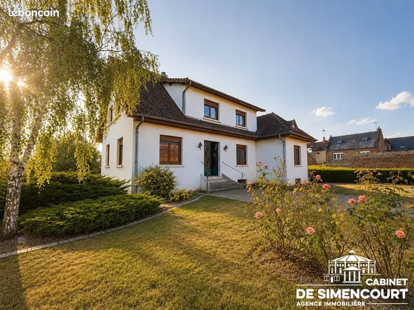 Pavillon 8 pièces 199 m²