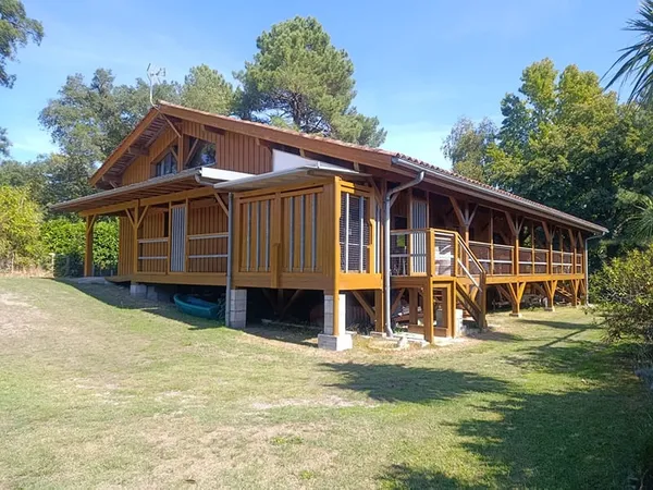 Maison Vielle Saint Girons 6 pièce(s) 212.7m2