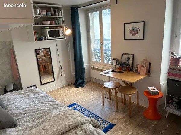 Studio 15 mètres carrés Paris quartier République