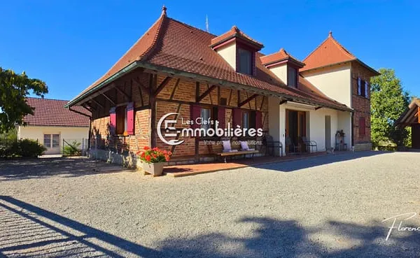 A vendre en exclusivité Ferme Bressane de 164 m²