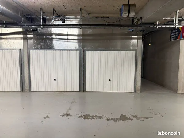 Box double à louer