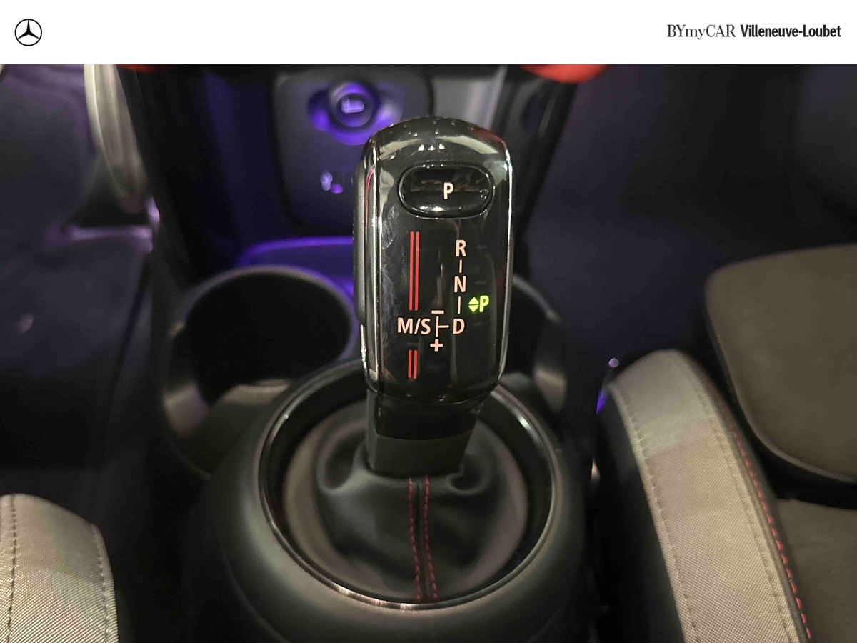 Mini Hatch 3 Portes John Cooper Works 231 ch BVA8 — photo 21