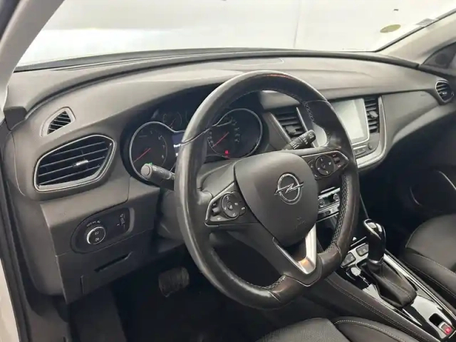 Opel Grandland X 1.5 diesel 130 ch bva8 — photo 81