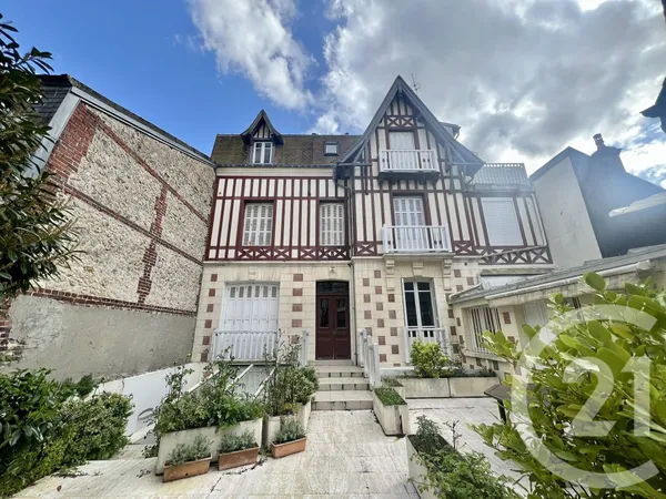 Appartement 4 pièces 95 m²