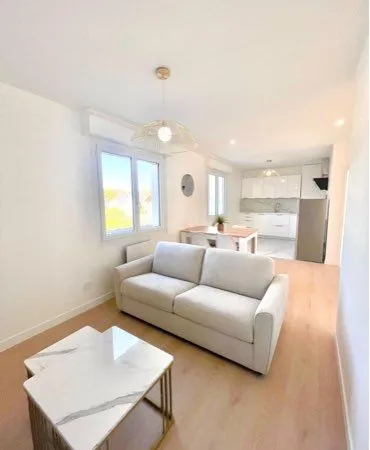 Appartement T3 neuf 63m2 -900 CC