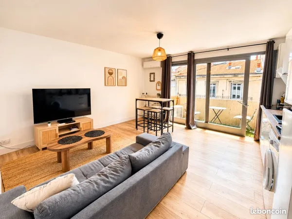 T3 meublé refait à neuf climatisé + Terrasse & Balcon - Gare St Roch - DIRECT PROPRIÉTAIRE