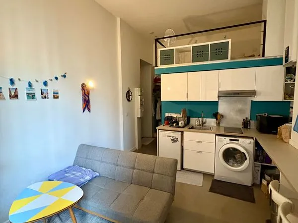 Studio meublé et équipé - Lyon 7e - Place Raspail