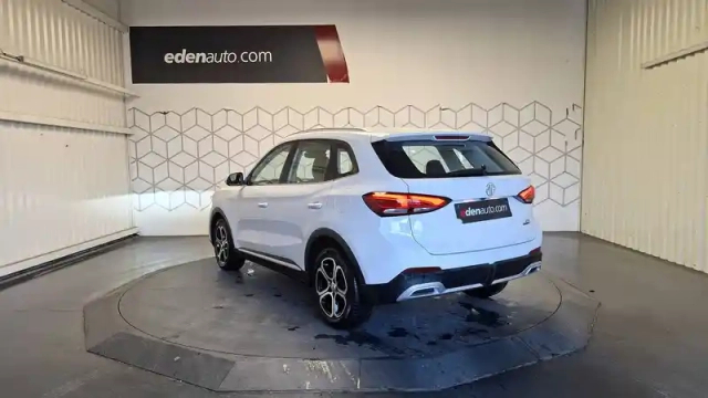 Mg Zs 1.5 l hybrid+ 197 ch — photo 3