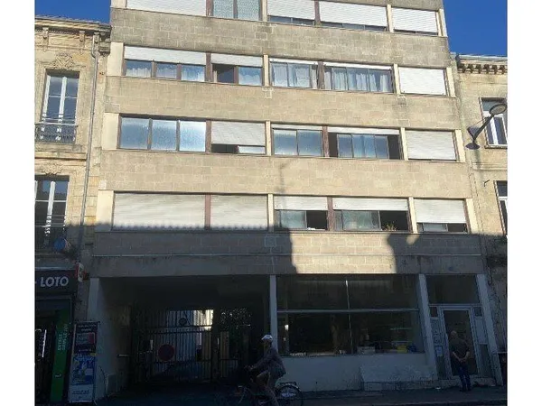Parking 25 m²