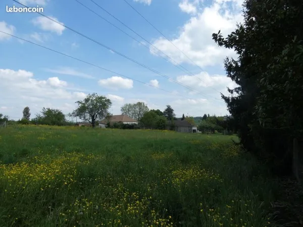 Terrain 2113 m² Saint-Junien