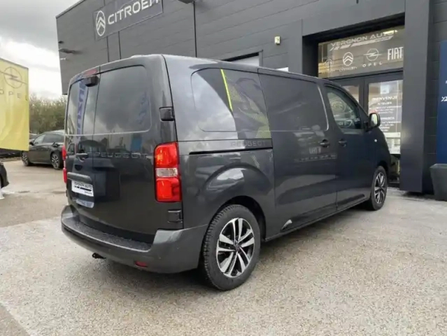 Peugeot Expert iii m diesel 180 ch automatique tech edition — photo 16