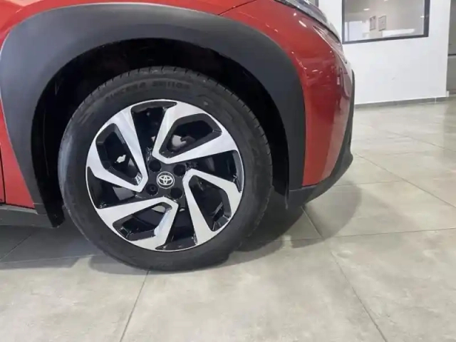 Toyota Aygo X 1.0 vvt-i 72ch design my23 — photo 13