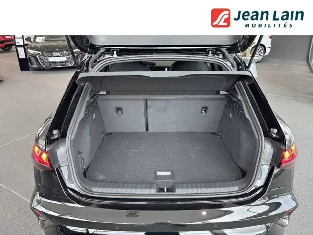 Audi A3 sportback tfsi e hybride rechargeable 272 s tronic 6 — photo 10