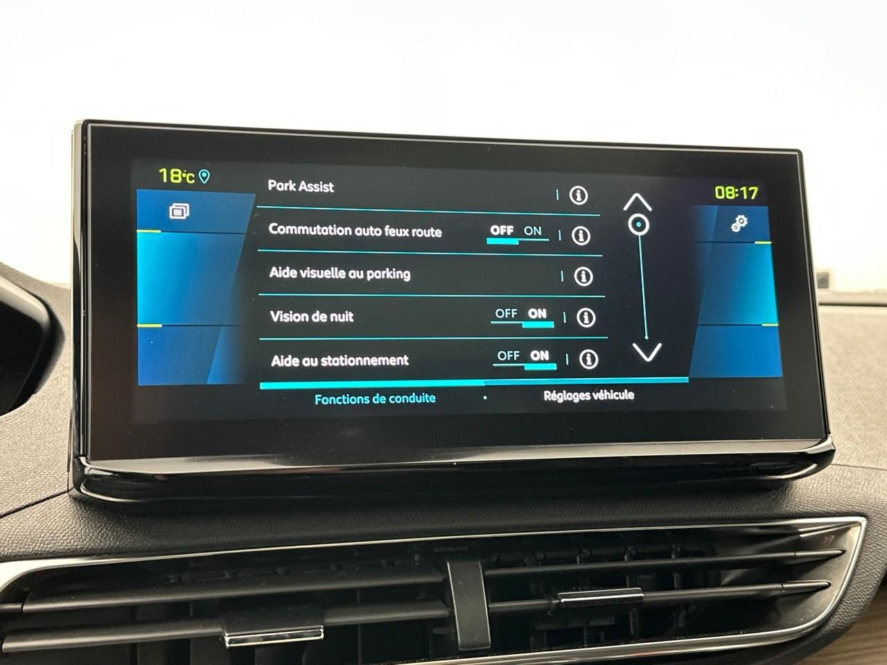 Peugeot 3008 hybrid 225 e-eat8 gt pack — photo 23
