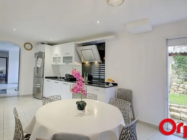 Maison 4 pièces 120 m²