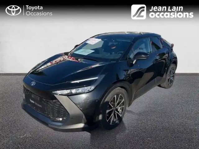 Toyota C-Hr hybride 140