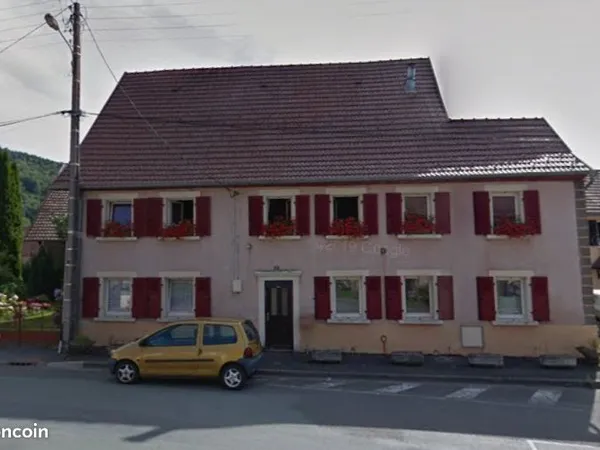 Grande maison individuelle à renover