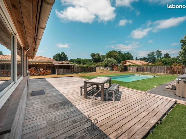 Maison 5 pièces 140 m²