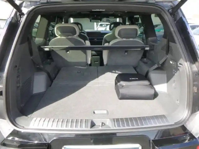 Kia Ev9 385ch 99,8kwh gt-line business 4wd — photo 9