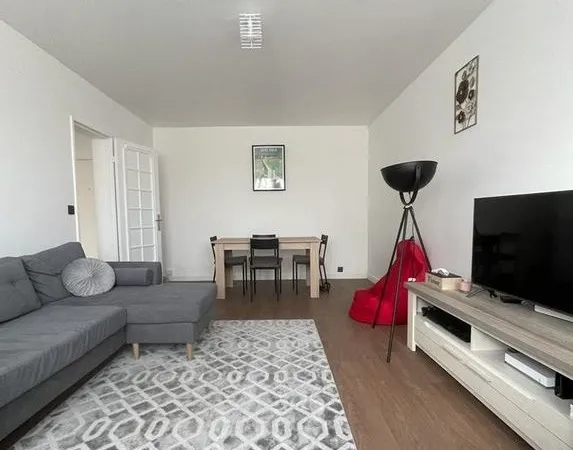 T2 / 47m² / Le Bourget (RER B)