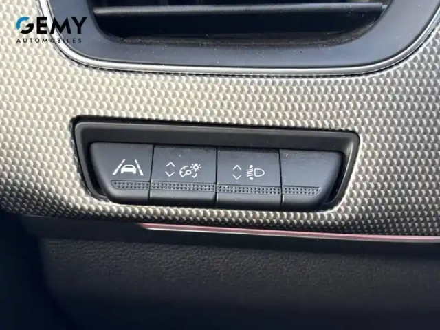 Renault Arkana mild hybrid 140 edc fap - 22 — photo 91