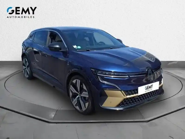 Renault Megane e-tech ev60 220 ch optimum charge — photo 3