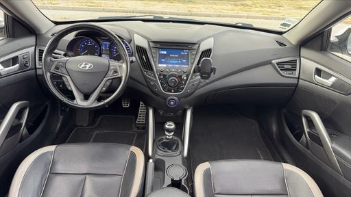Hyundai Veloster 1.6 T-GDI 186 - Turbo – 2014 – 152392 km – Essence – Boîte Manuelle — photo 27