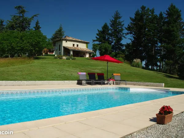Propriété de charme - 350 m² habitables, gîte, piscine, sauna et 2,85 ha - Tarn