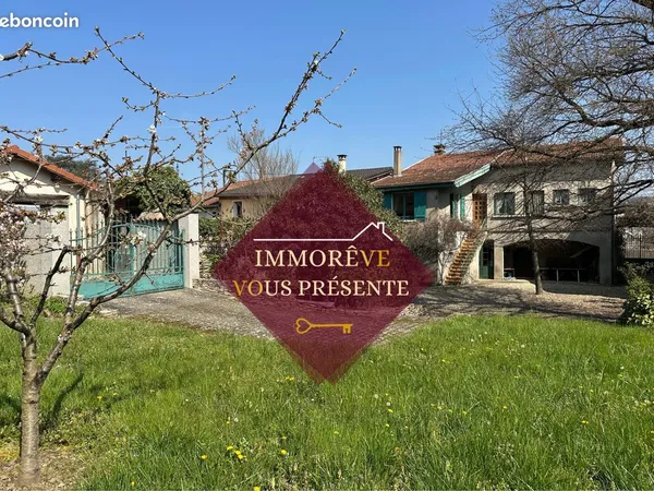Maison 6 pièces 105 m²