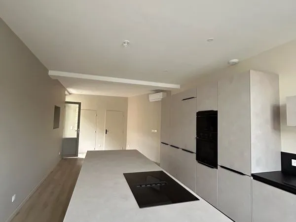 🏡✨ À LOUER - SUPERBE APPARTEMENT MODERNE DE 55 m² À LONS-LE-SAUNIER ✨🏡