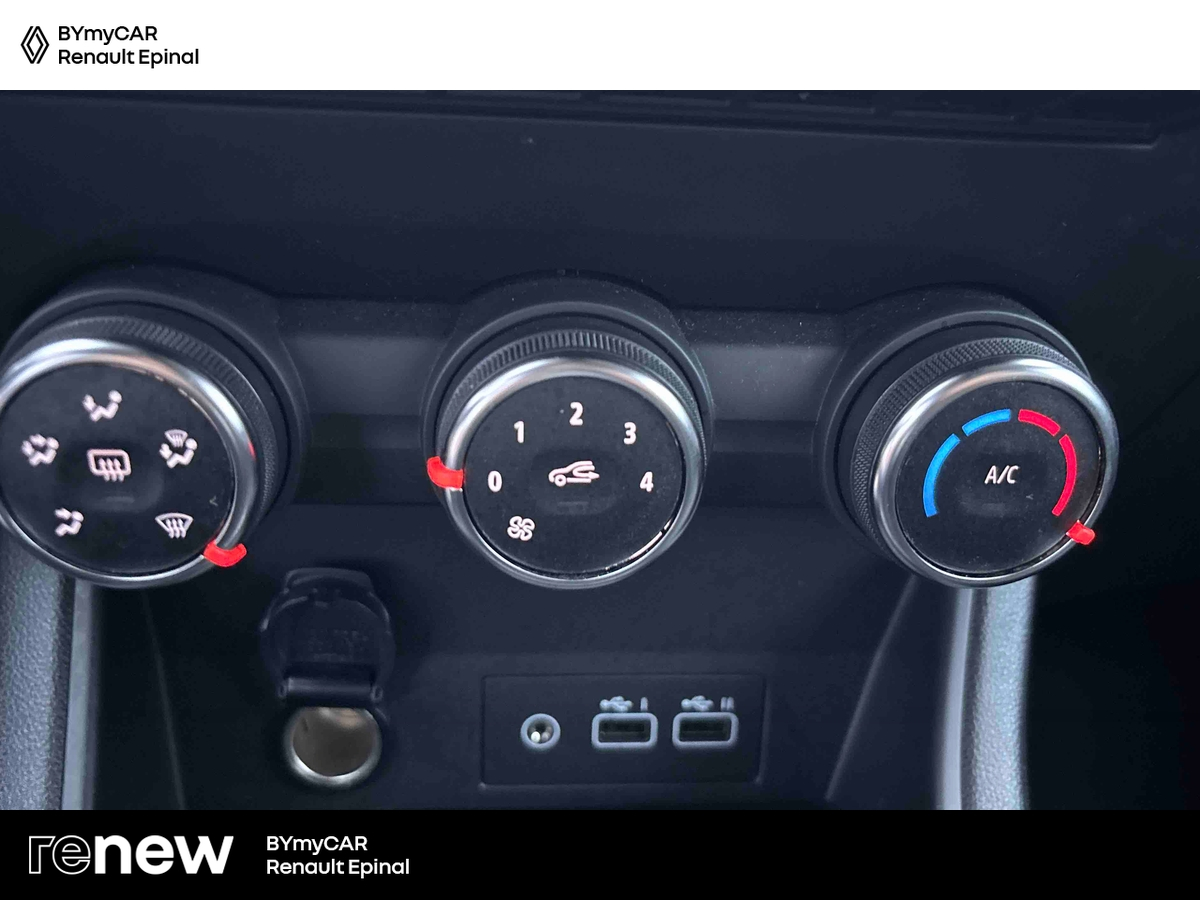 Renault Captur TCe 90 — photo 21