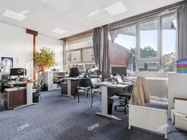 Bureaux 480 m²