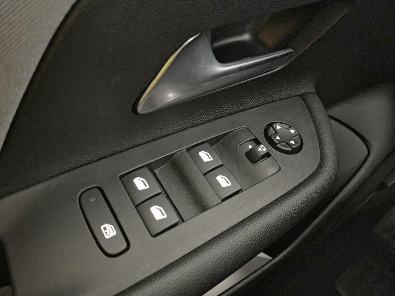 Opel Mokka electrique 156 ch & batterie 54 kwh edition — photo 20