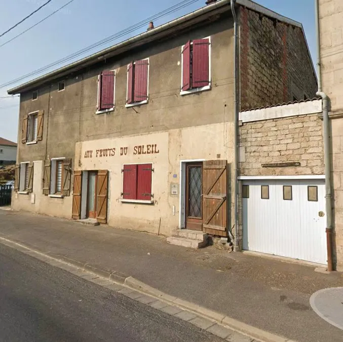 Photo 1