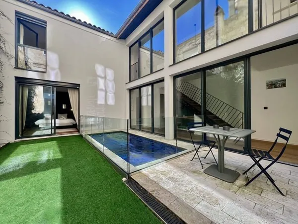 Loft 6 pièces 210 m²