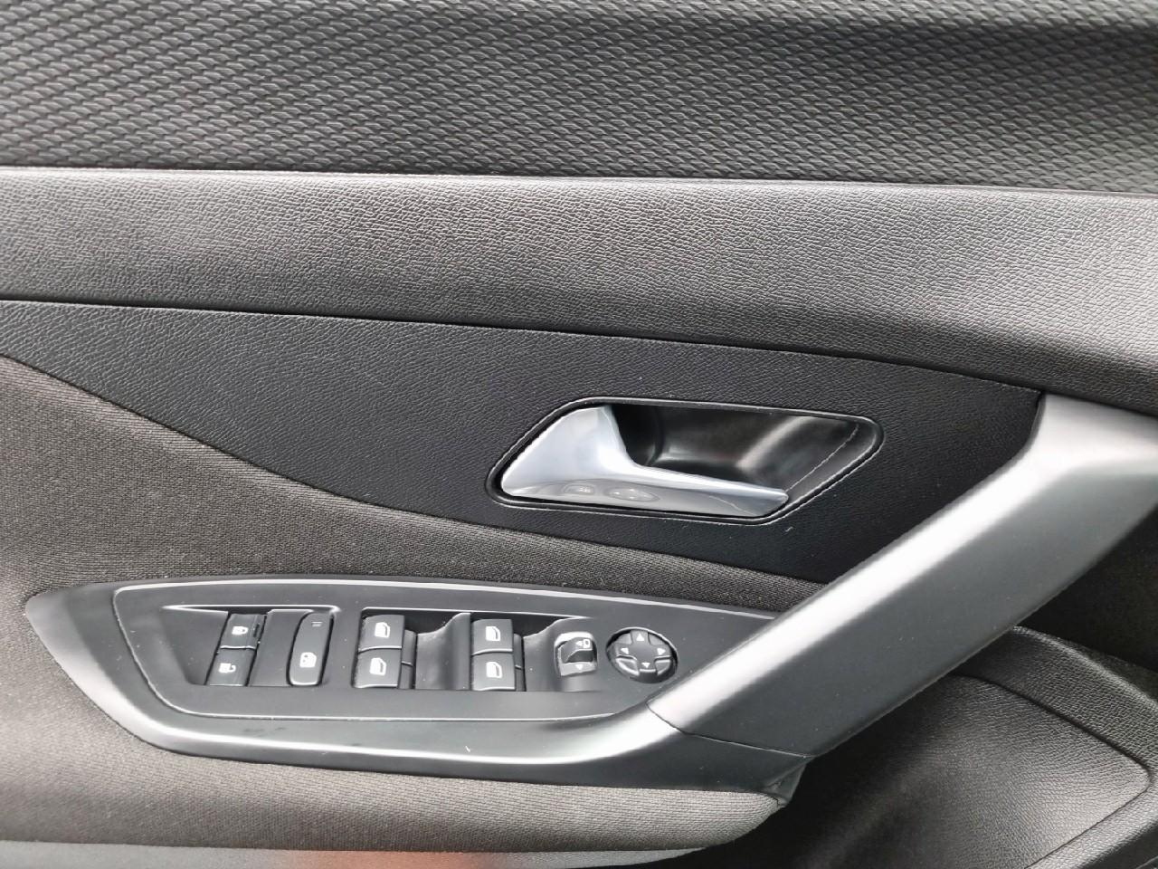 Peugeot 308 hybrid 136 e-dcs6 active pack — photo 27