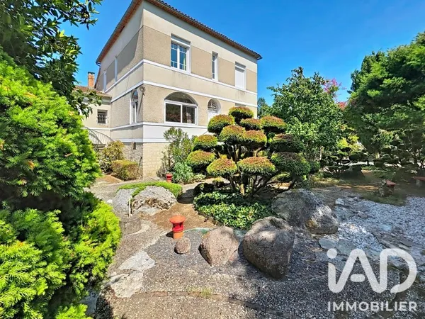 Immeuble 400 m²